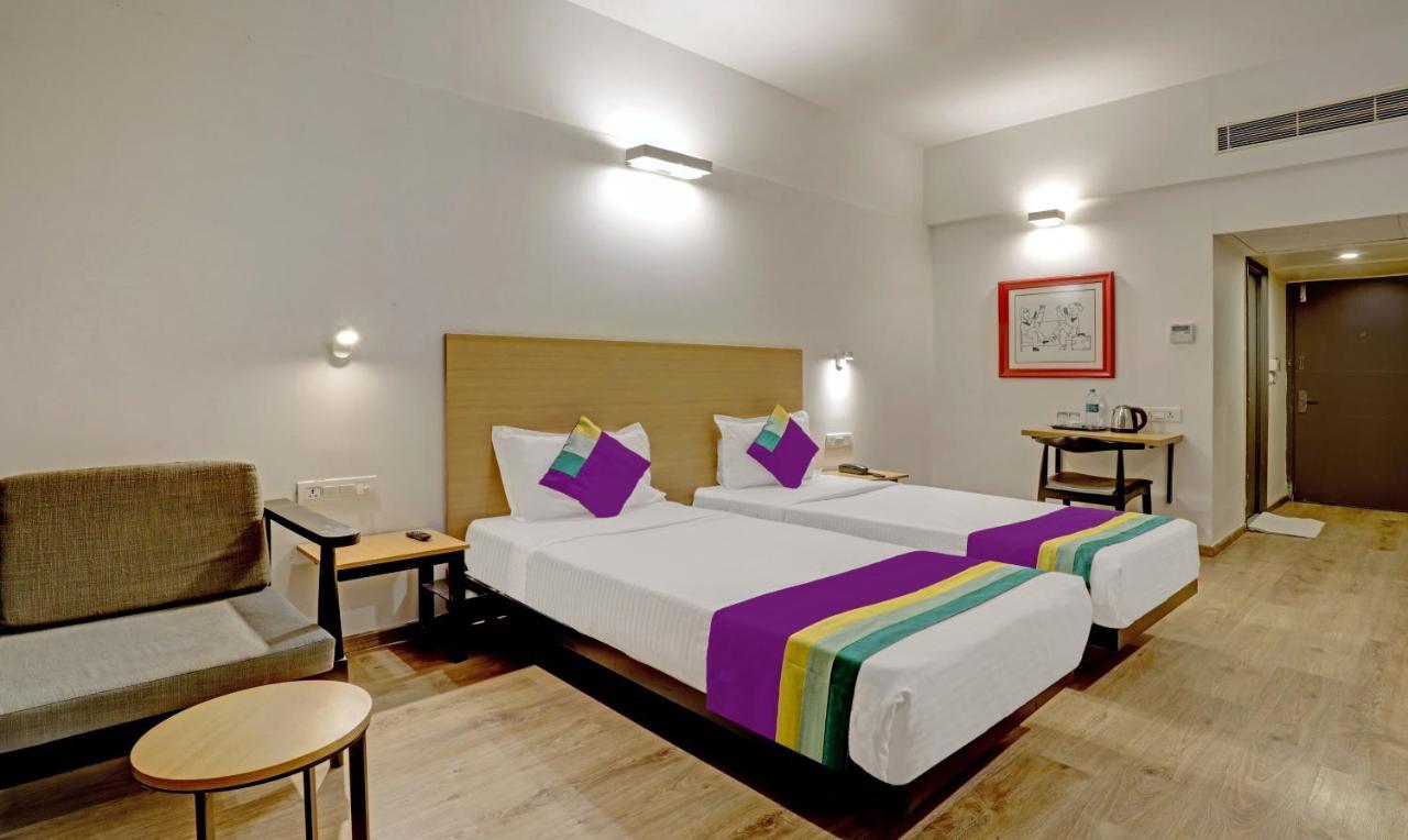 Hotel Itsy By Treebo - Vashistha Hajdarábád Exteriér fotografie