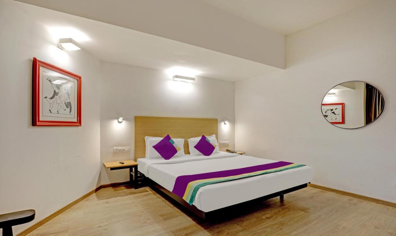 Hotel Itsy By Treebo - Vashistha Hajdarábád Exteriér fotografie